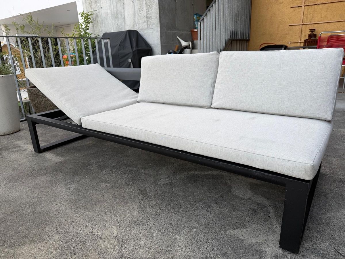 Divani: Gartensofa mit Funktion Miami Aluminium anthrazit 200 – Usato da Luzern venduto da samtheman-rg 2