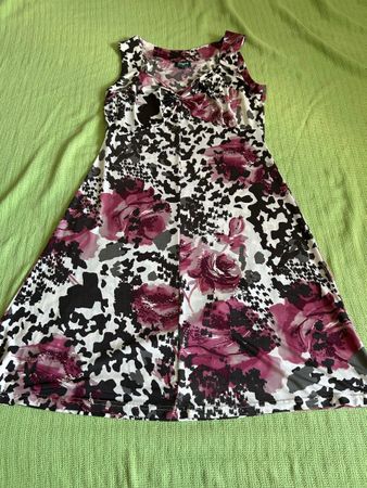 Elegandes Sommerkleid
