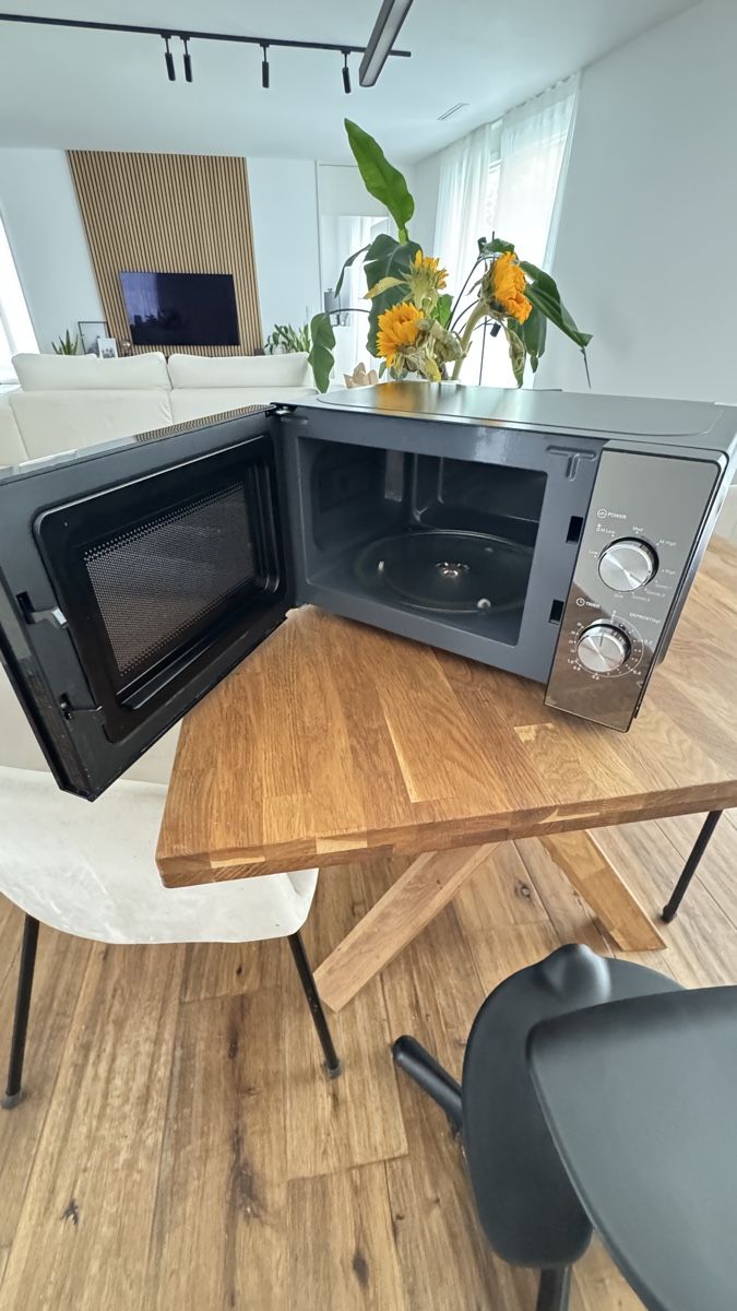 Appareils de cuisine: Mikrowelle ok. – Neuf (Voir description) à Wädenswil par katdede 2