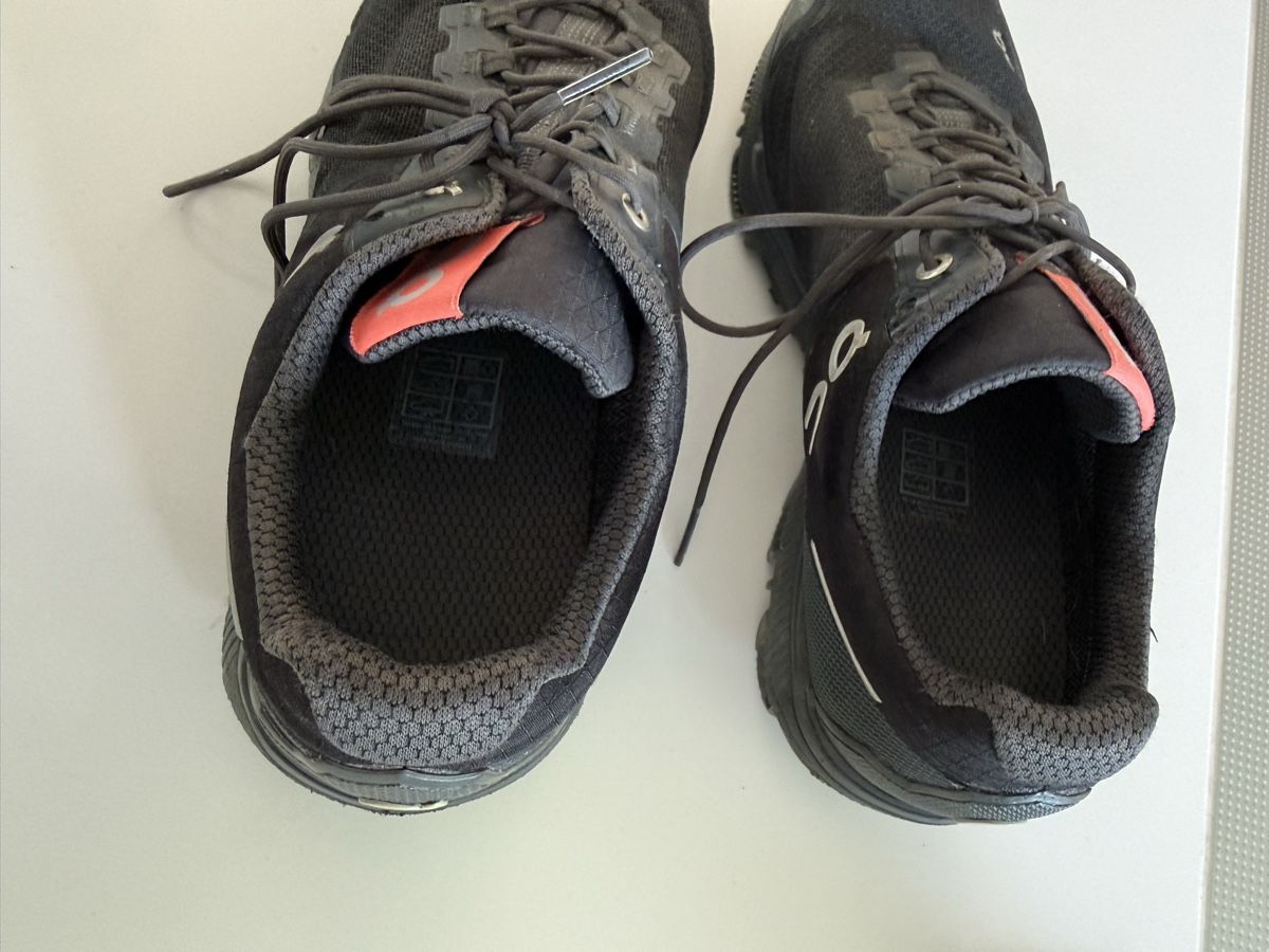 On Scarpe da uomo: On Turnschuh waterproof – Usato da Hinteregg venduto da Srams 1