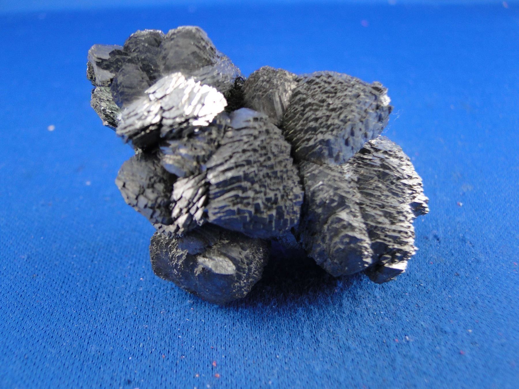 Minerali & Pietre curative: Arsenopyrit auf Hedenbergit – Usato da Schinznach Bad venduto da Demerald 3