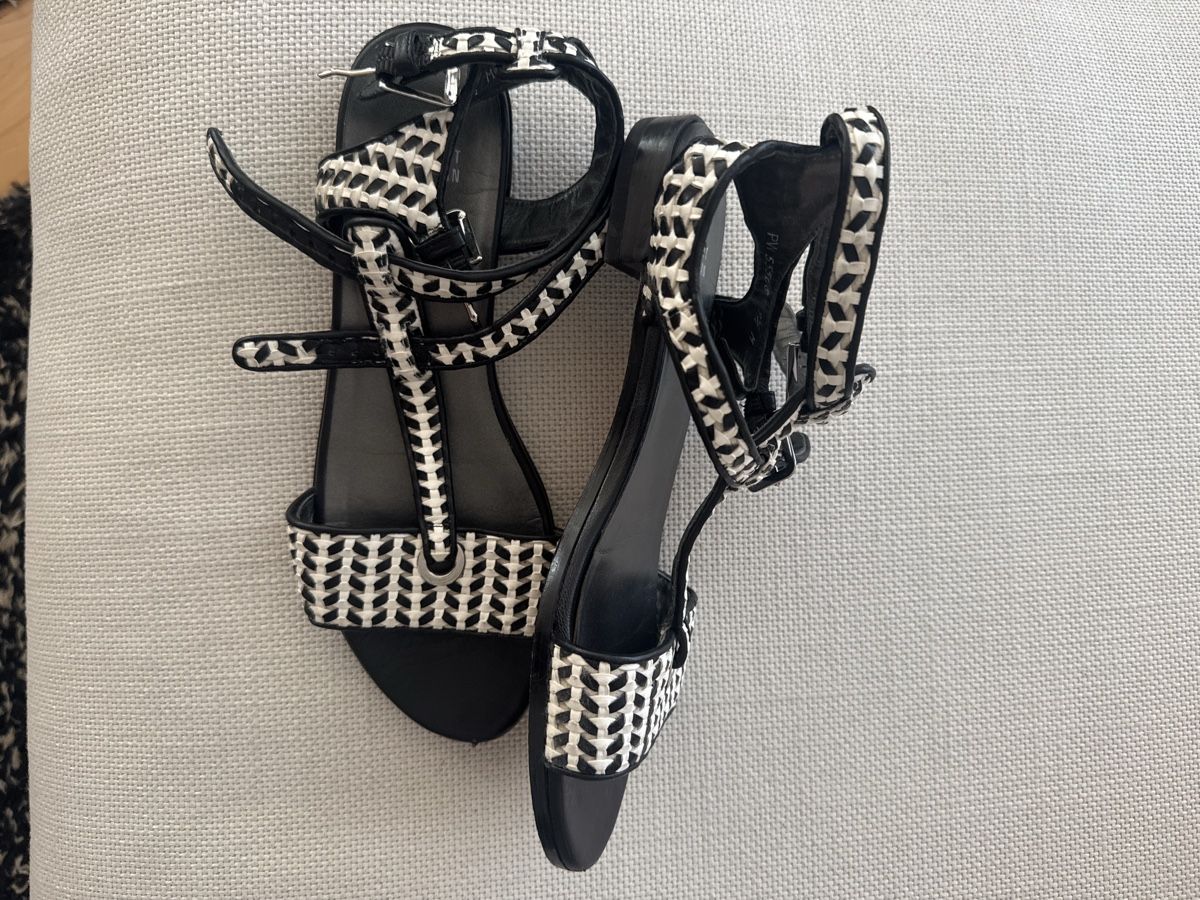 Scarpe da donna: Stuart Weitzman Sandalen schwarz weiss geflochten gebraucht – Usato da Oberwil BL venduto da cocopalm1068 4