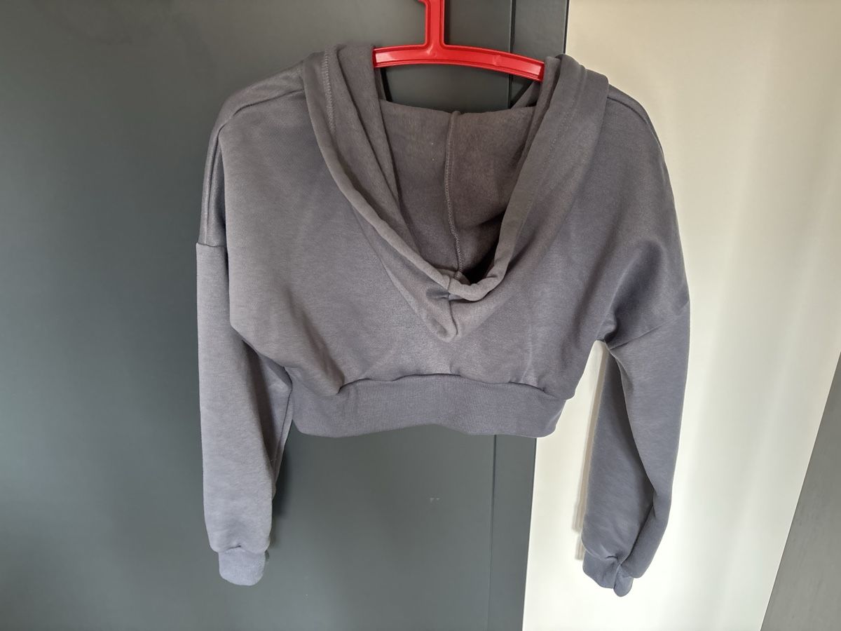 Shein Giacche: Shein Sweat à capuche court taille M – Nuovo (secondo la descrizione) da Delémont venduto da Ma_LoU.01 1