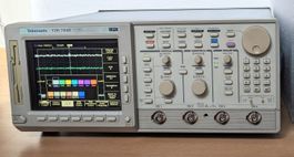 Tektronix TDS784D 1 GHz, 4 GS/s, 4-Ch-Oscilloscope DPO