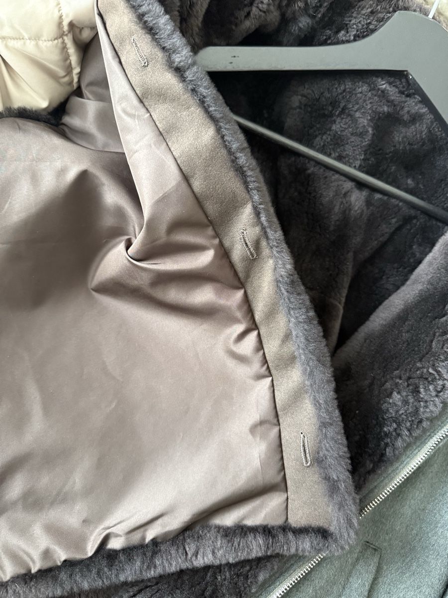Loro Piana Giacche: Tiberio Castor Fur and Wool Jacket – Nuovo e nell'imballaggio originale da Genève venduto da luc_5q8p 4