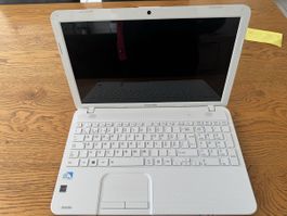 Laptop Toshiba Satellite C855-293 weiss gebrauchter Zustand