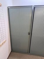 Büroschrank/Aktenschrank von Lista mit Schiebetüren