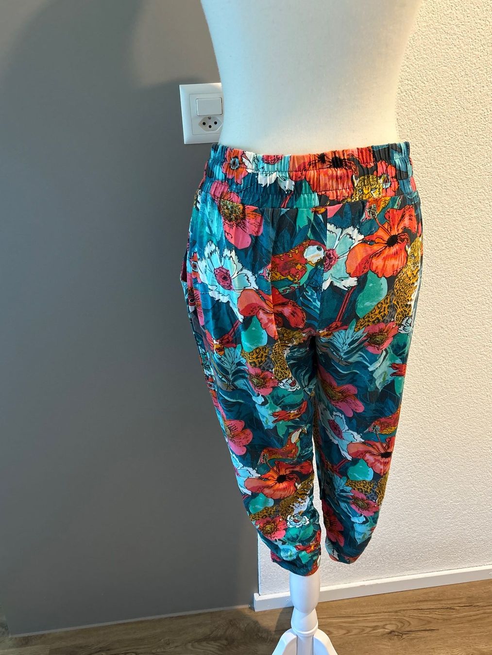 Hosen: 3/4 Sommerhose mit Muster von bpc Gr. 40/42 – Gebraucht aus Brunnen von Nala2929 5