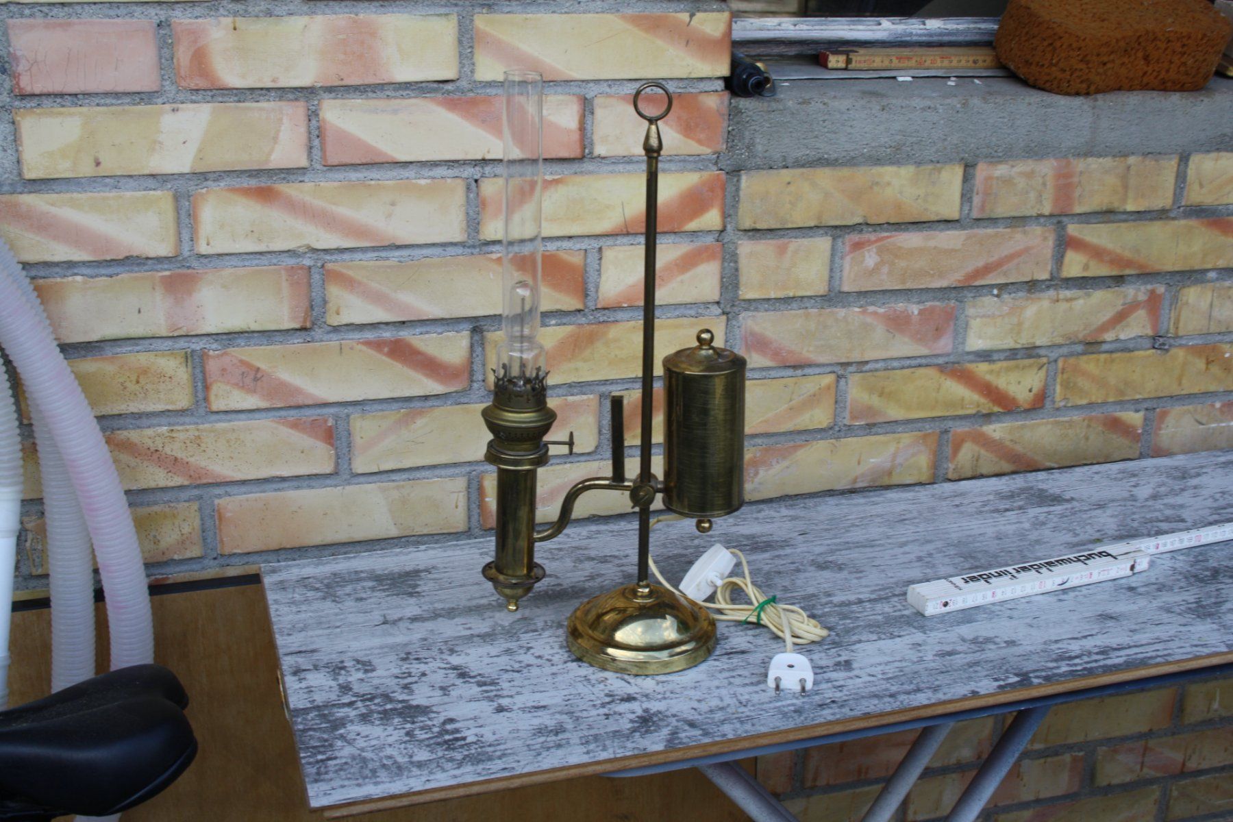 Lampade: VINTAGE LAMPE – Usato da Wauwil venduto da Pneuedy 9