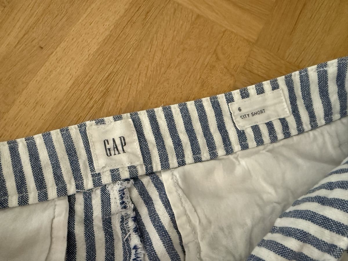 Pantalons: Shorts Gap Gestreift Groesse 6 – D'occasion à Liestal par Olivia_W 1