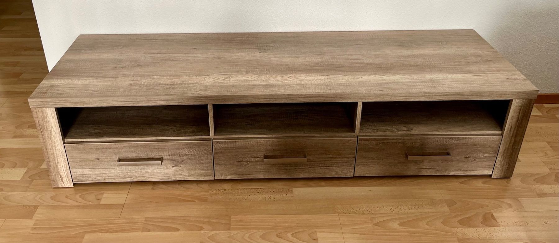 Conforama Mobili TV: Fernsehmöbel – Usato da Spreitenbach venduto da akr_n9lt