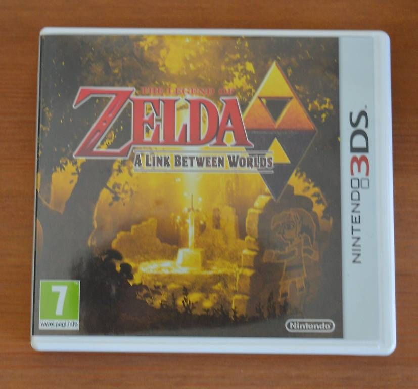 Jeux: Zelda a Link Between Worlds – D'occasion à Sion par Alvaten