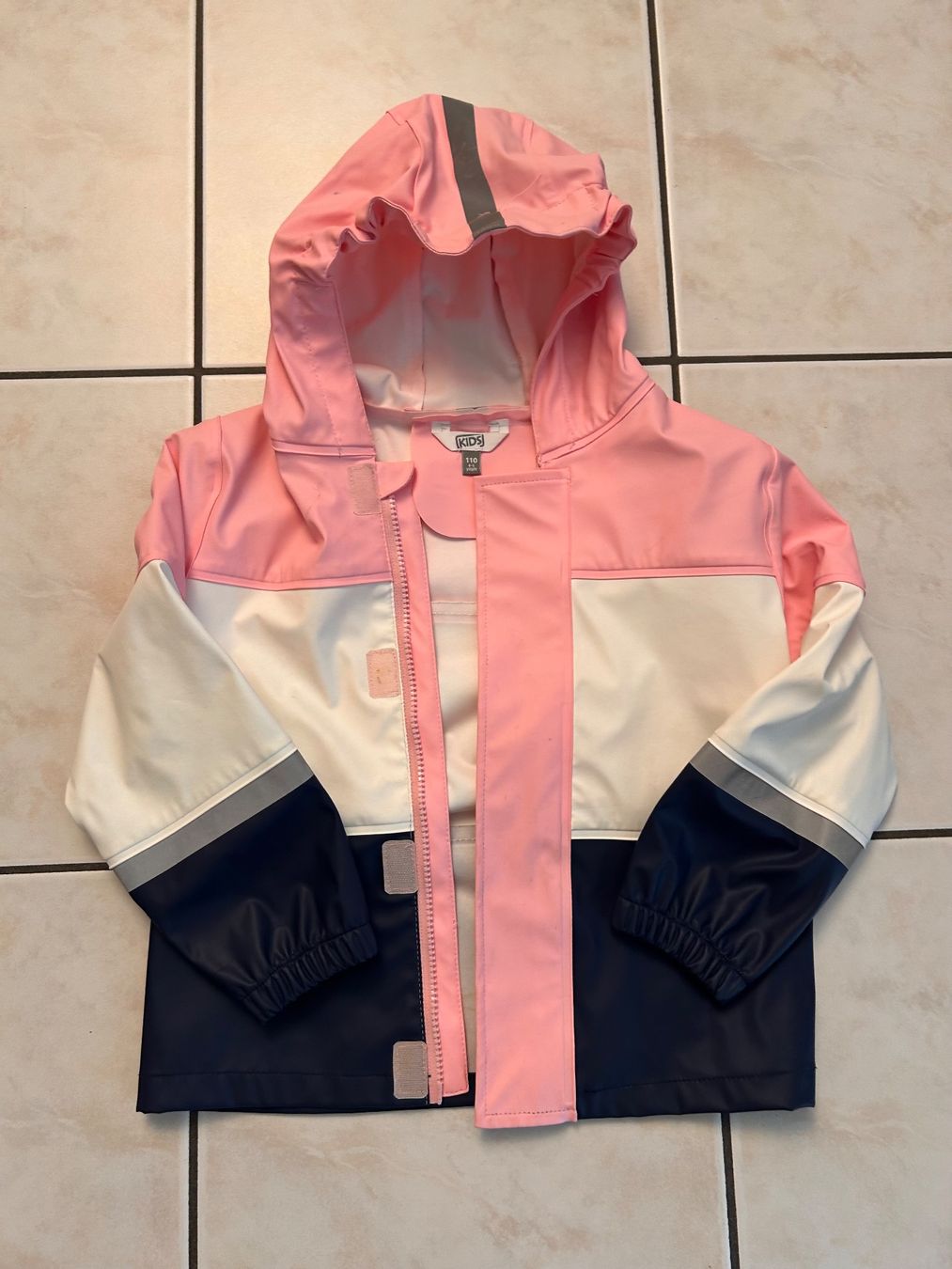 Giacche & Cappotti: Regenjacke 3-farbig Gr. 110 – Usato da Alpnach Dorf venduto da tri_nf5d