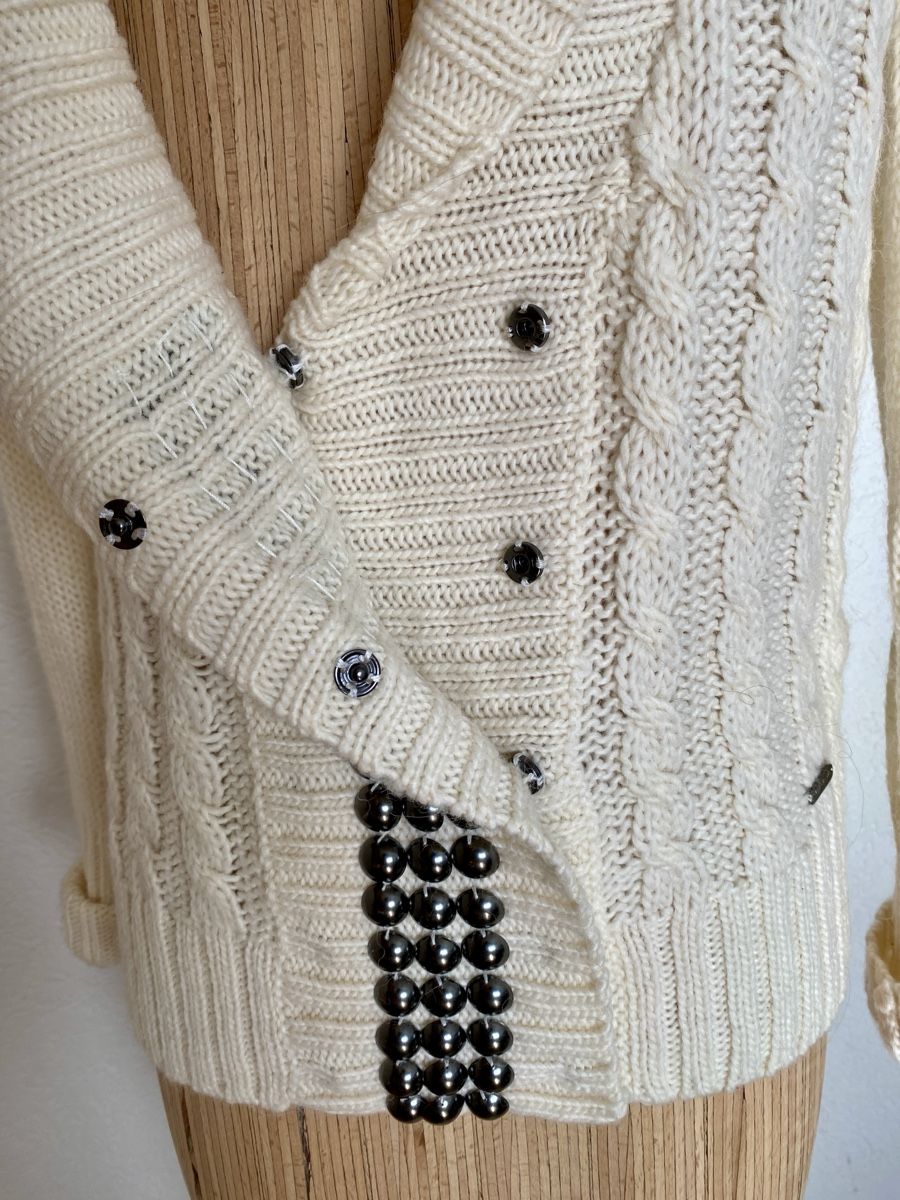 Guess Giacche: Strickjacke von GUESS, Gr. S - Top! – Usato da Brütten venduto da Acutis2006 4