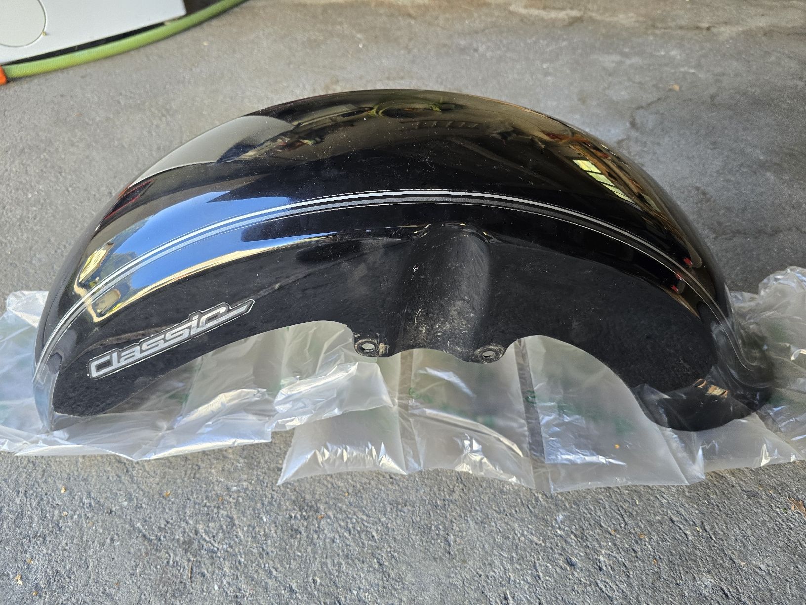 Yamaha Alle Motorradersatzteile: Frontfender Dragstar 650 Classic – Gebraucht aus Zürich von Nitro81