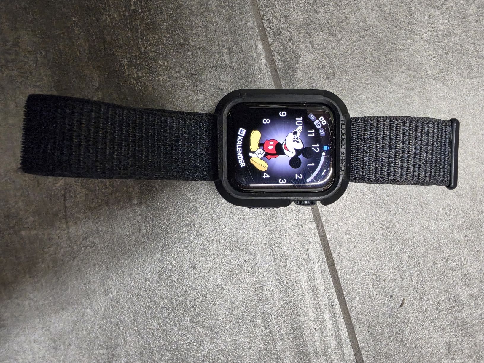 Apple Smartwatch: Apple Watch SE 3 2025 LTE – D'occasion à Kleinandelfingen par Dani881 6