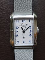 Elegante rechteckige Uhr