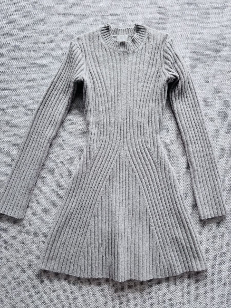 H&M Kleider: Warm dress H&M – Gebraucht aus Zürich von agi_j875 1
