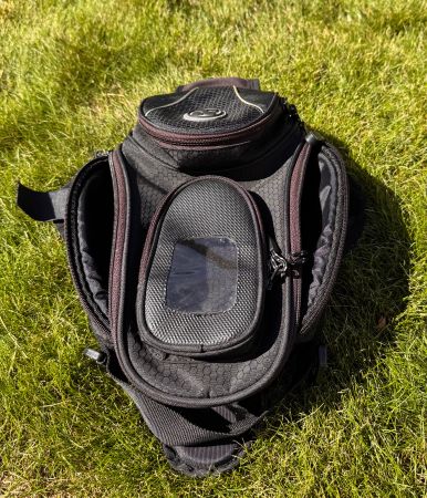 Tanktasche Magnet