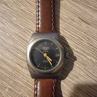 Montre Heuer Titanium Femme