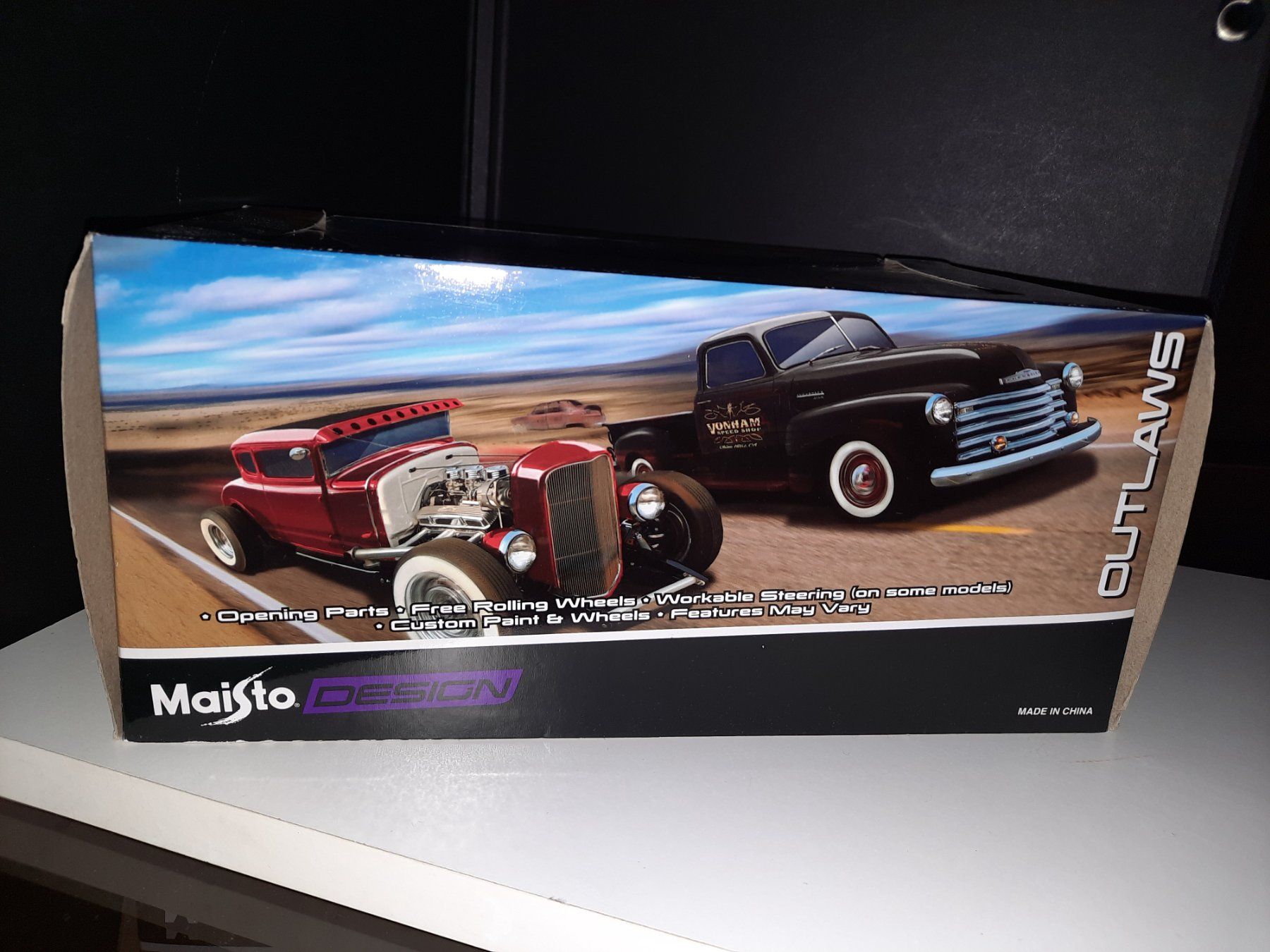 Maisto Modellini d'auto: BUICK CENTURY 1955 scala 1:26 – Nuovo e nell'imballaggio originale da Biasca venduto da Old_6blh 5