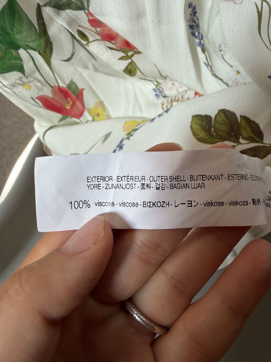 Bershka Vestiti: Robe d’été à fleurs – Usato da Founex venduto da Hyrienne 4