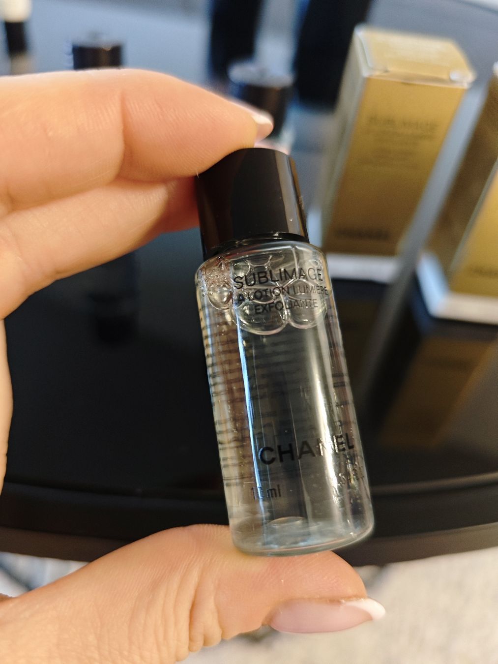 Chanel Soins du visage: Chanel Skincare Set 🩷 – D'occasion à Zürich par alu_dzr7 4