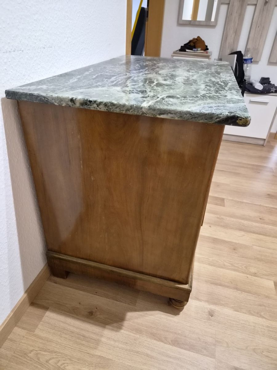Cassettiere: Kommode Holz mit Schubladen und Marmorplatte – Usato da Langnau am Albis venduto da corebis