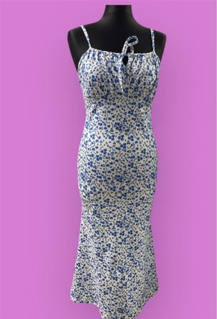 💙🤍 romantisches Träger Sommerkleid ￼