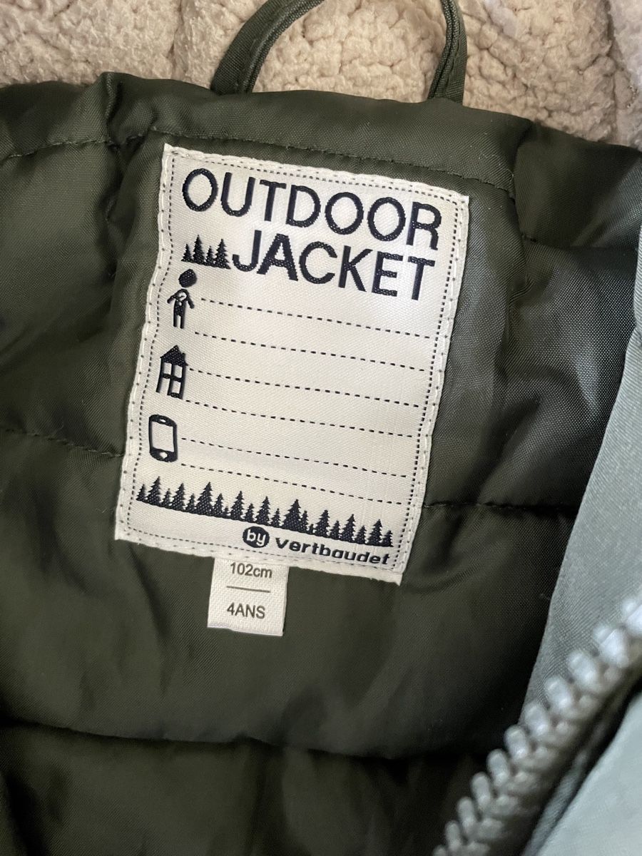 Vertbaudet Vestes & Manteaux: Winterjacke | Vertbaudet | Grösse 102/104 – D'occasion à Zürich par samira12382 2