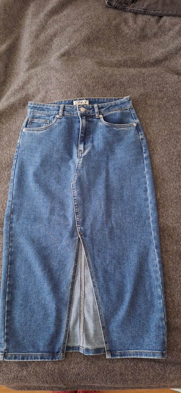 Only Gonne: Jeansrock only – Usato da Mumpf venduto da SwissDi