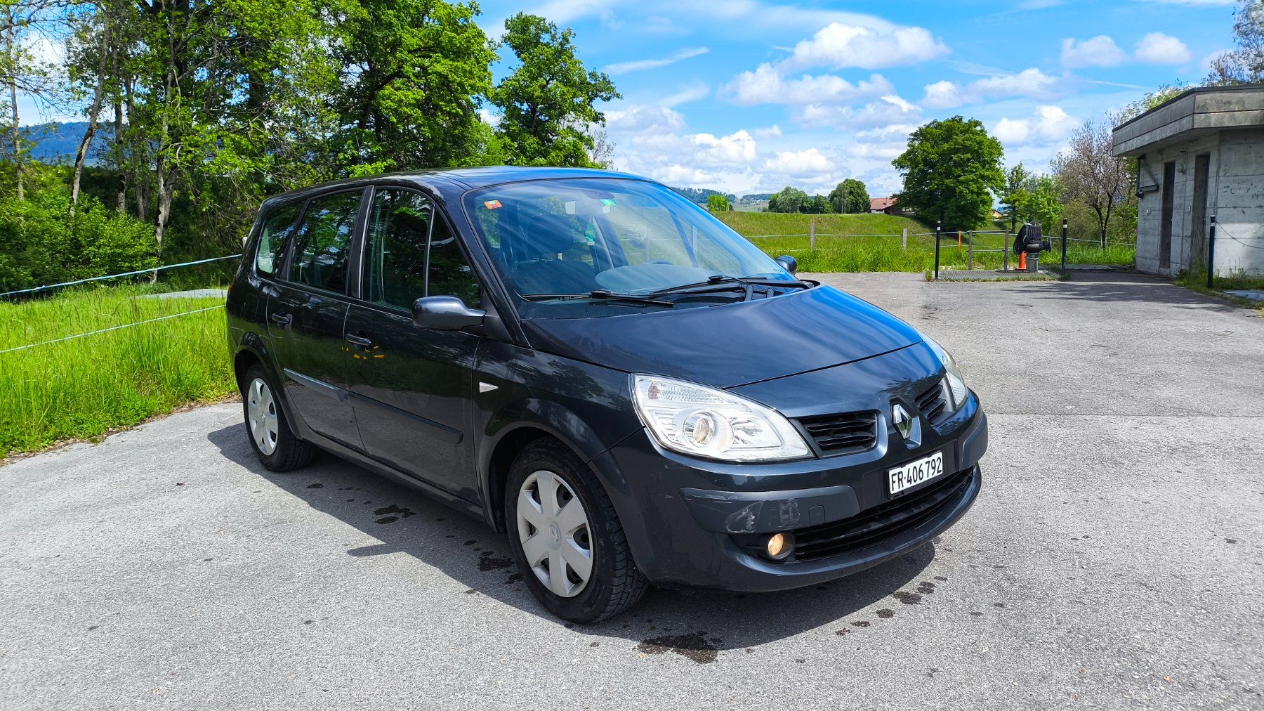 Renault Automobili: Renault Scenic 7 places. 31.03.2026 – Usato da BULLE venduto da tia_98d5 4