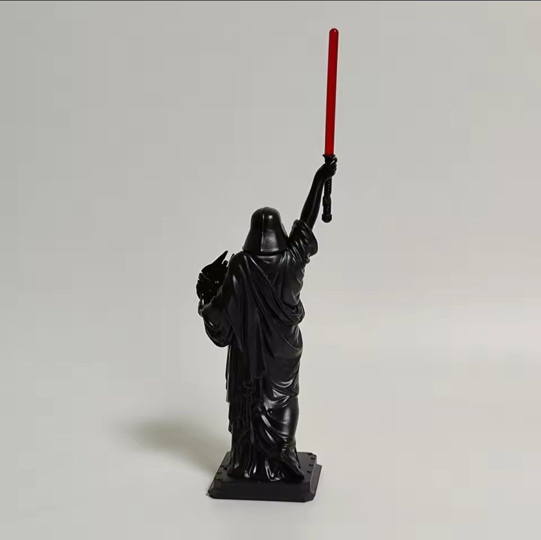 Statuette: Star Wars Darth Vader Freiheitsstatue USA  Neu – Nuovo e nell'imballaggio originale da Tuggen venduto da Zweitechanceboutique 2