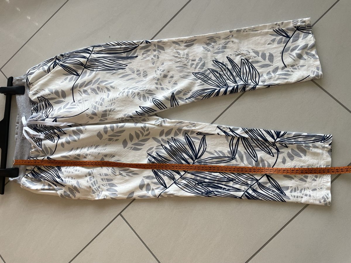 Pantaloni: Damenhose Gr M – Nuovo (secondo la descrizione) da Rüti ZH venduto da kar_xx9l 5