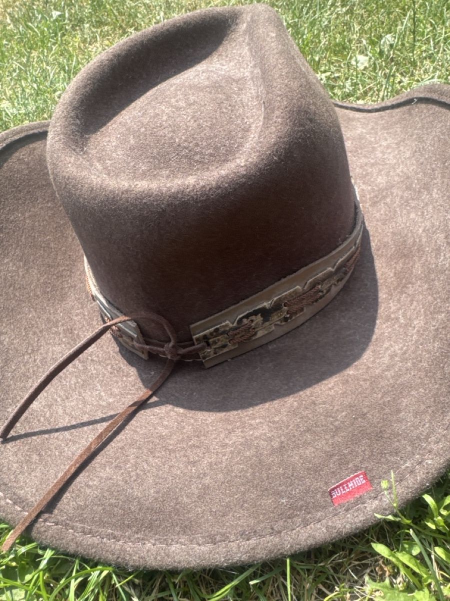 Copricapi, berretti & cappellini: BULLHIDE Hut - Bullriding - Pferde - Farm – Usato da Elsau venduto da CTN20 1