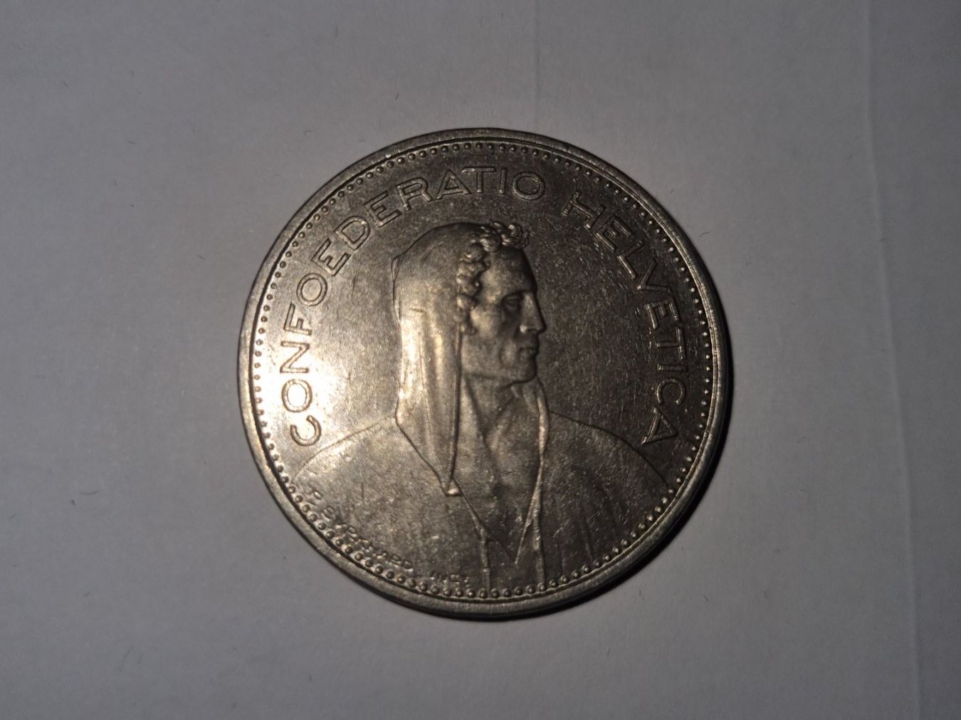 Toutes les monnaies: Pièce de 5 francs Suisse de 1982. – D'occasion à Saicourt par FWNC 1
