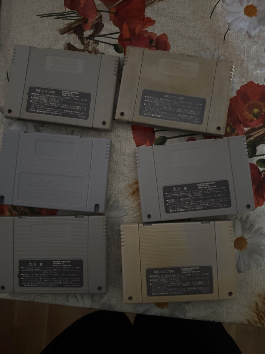 Nintendo Giochi: 6 Super Famicom games castlevania megaman – Usato da Ostermundigen venduto da RetroOwl 1