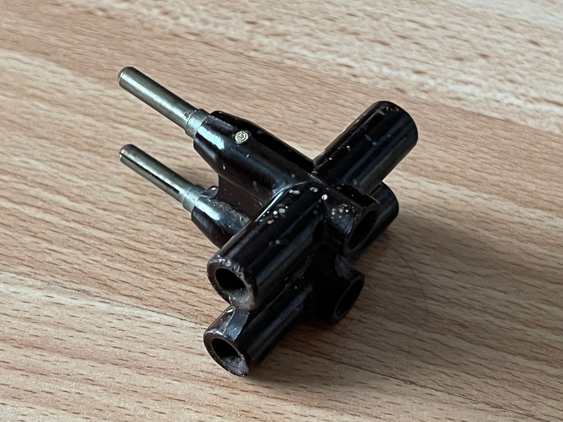 Fiches d'alim.: Antikel Strom Stecker – D'occasion à Uetendorf par Stoun 4