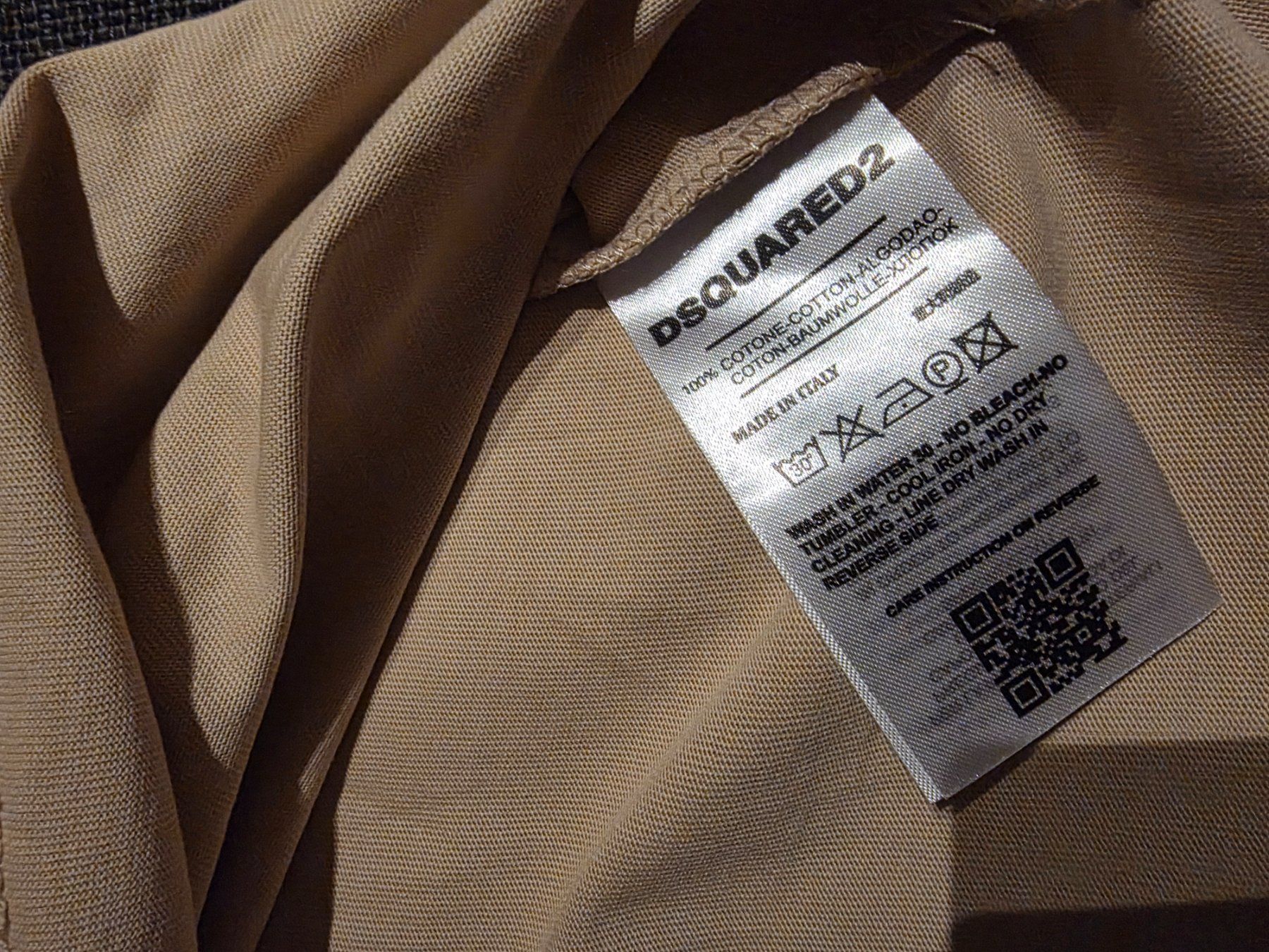 Dsquared2 T-shirt: Dsquared2 T-Shirt Herren – Nuovo (secondo la descrizione) da Zürich venduto da suz_b25w 1