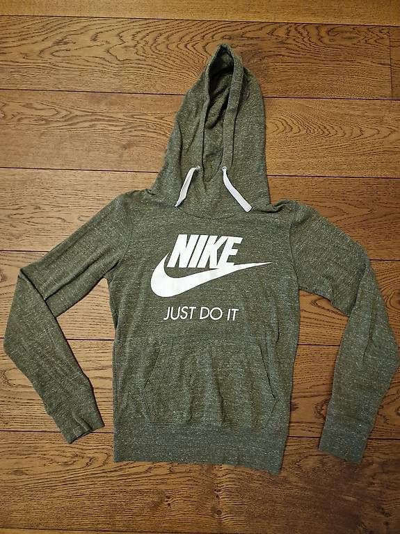 Nike Maglioni & Felpe: Pullover olivegrün Nike, Gr. XS – Usato da Meierskappel venduto da HeartWear