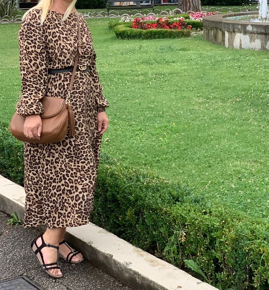 H&M Vestiti: Kleid von H&M Gr 44 – Usato da Volketswil venduto da Sina008