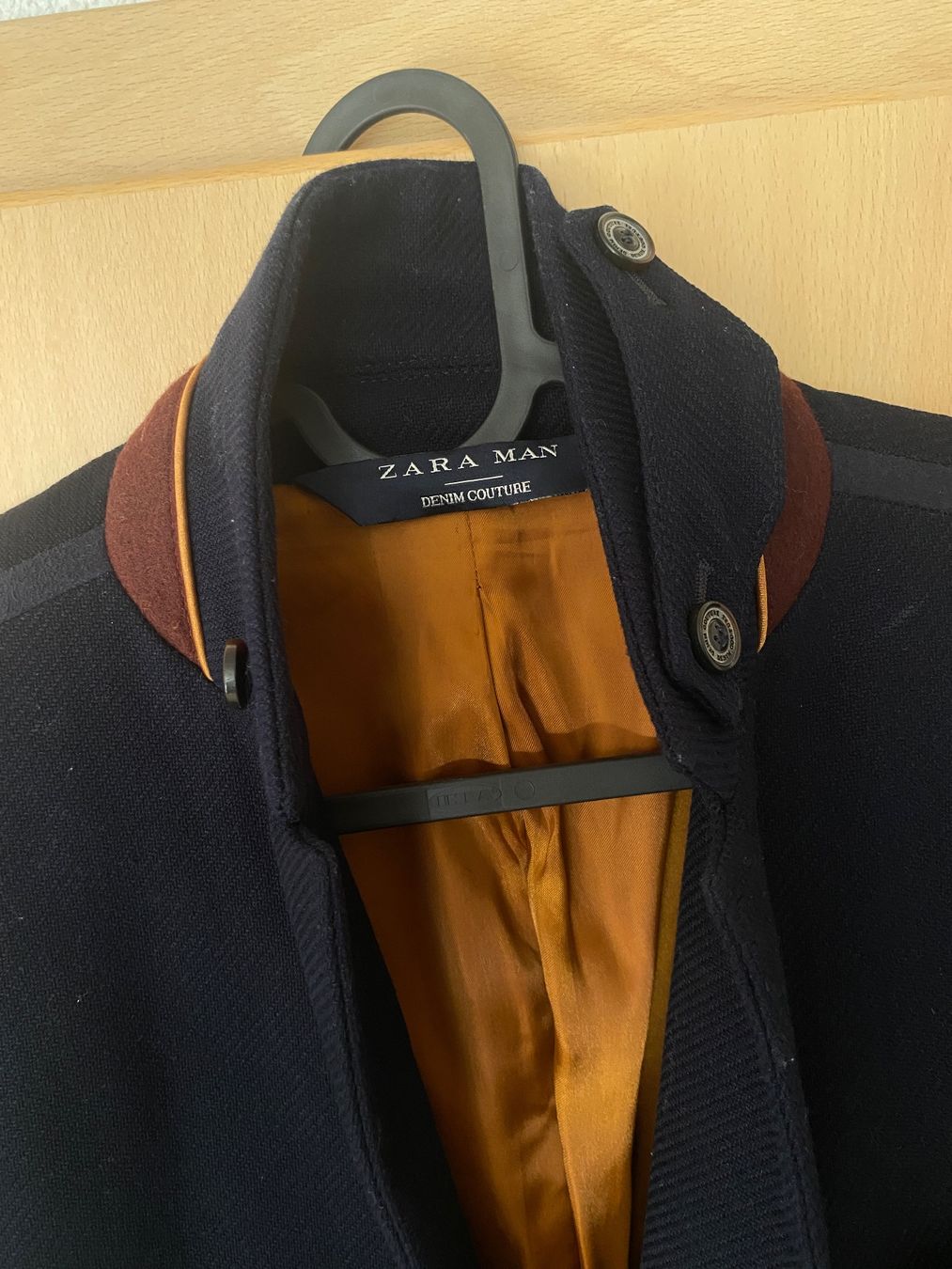 Completi: Zara Man Blazer Herren Gr. 48 – Usato da Brislach venduto da Hiram20 3