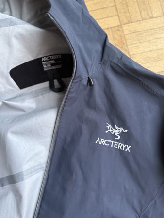 Arc'teryx Beta Regenjacke Herren XL, Gore-Tex, Dunkelblau