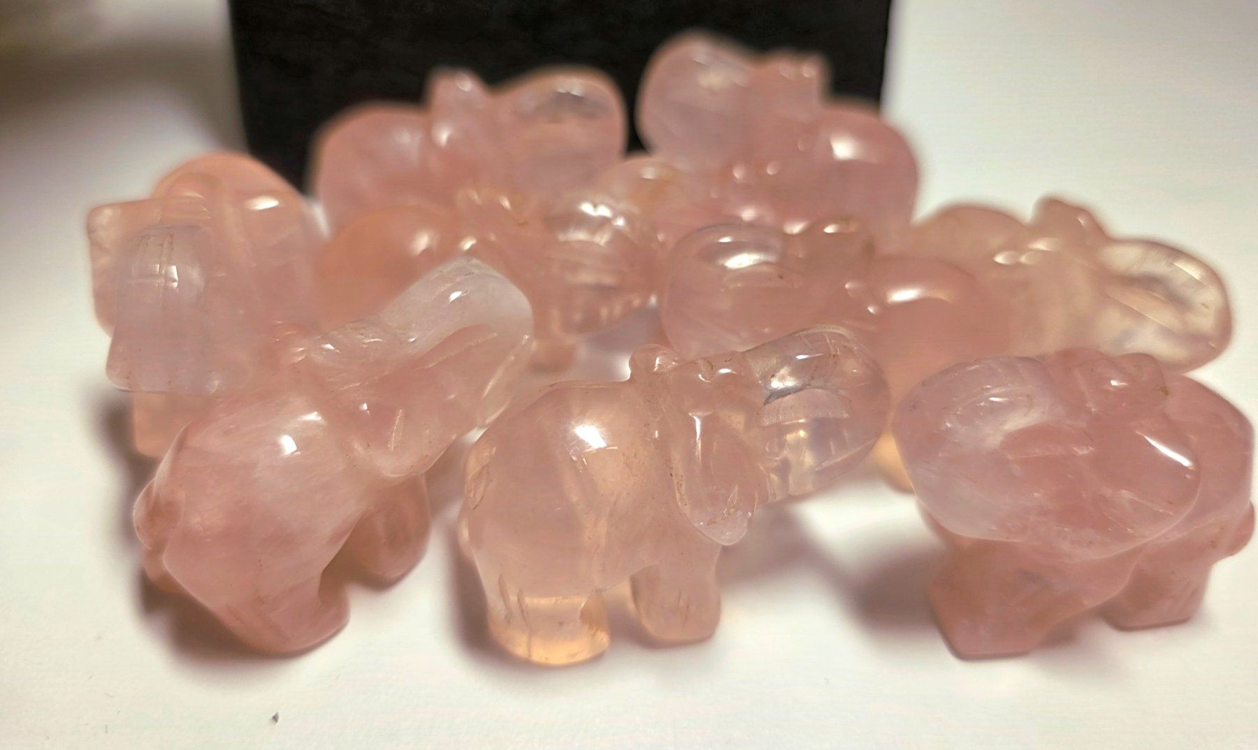 Minerali & Pietre curative: Madagaskar Rosenquarz Elefant – Nuovo e nell'imballaggio originale da Matzingen venduto da Shay_Crystalz 1