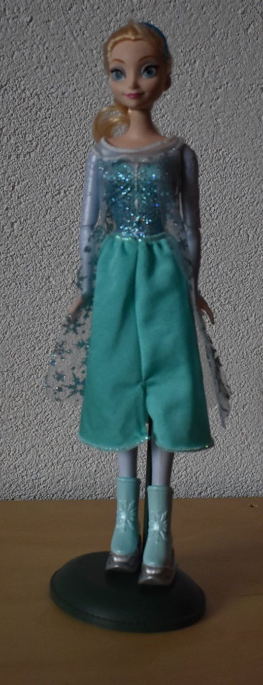 Bambole: Elsa Barbie – Usato da Luthern venduto da Babyorange1