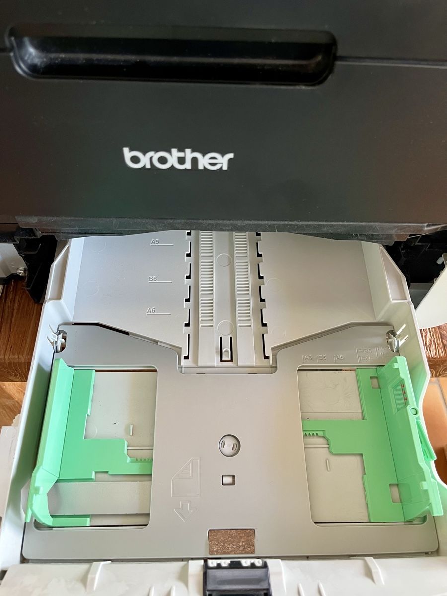 Brother Stampanti: Brother MFC-9330 CDW Multifunktions-Laserdrucker  – Usato da Worb venduto da macomekraut 2