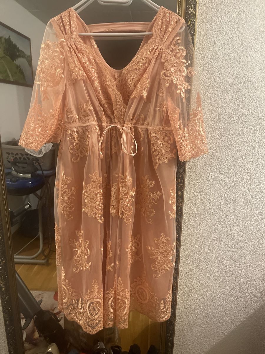 Kleider: Kleid – Neu (gemäss Beschreibung) aus Birmensdorf ZH von irina61