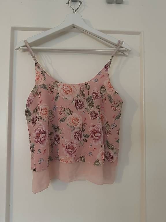 Top: Top Blumenmuster Rosa Grösse S  – Usato da Grenchen venduto da kis_dh2n 1