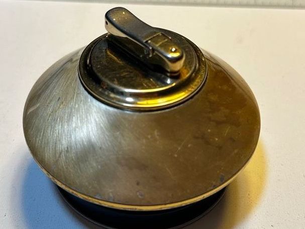 Accendini: Ibelo Table UFO Lighter – Usato da Zürich venduto da RatsTreasure 2