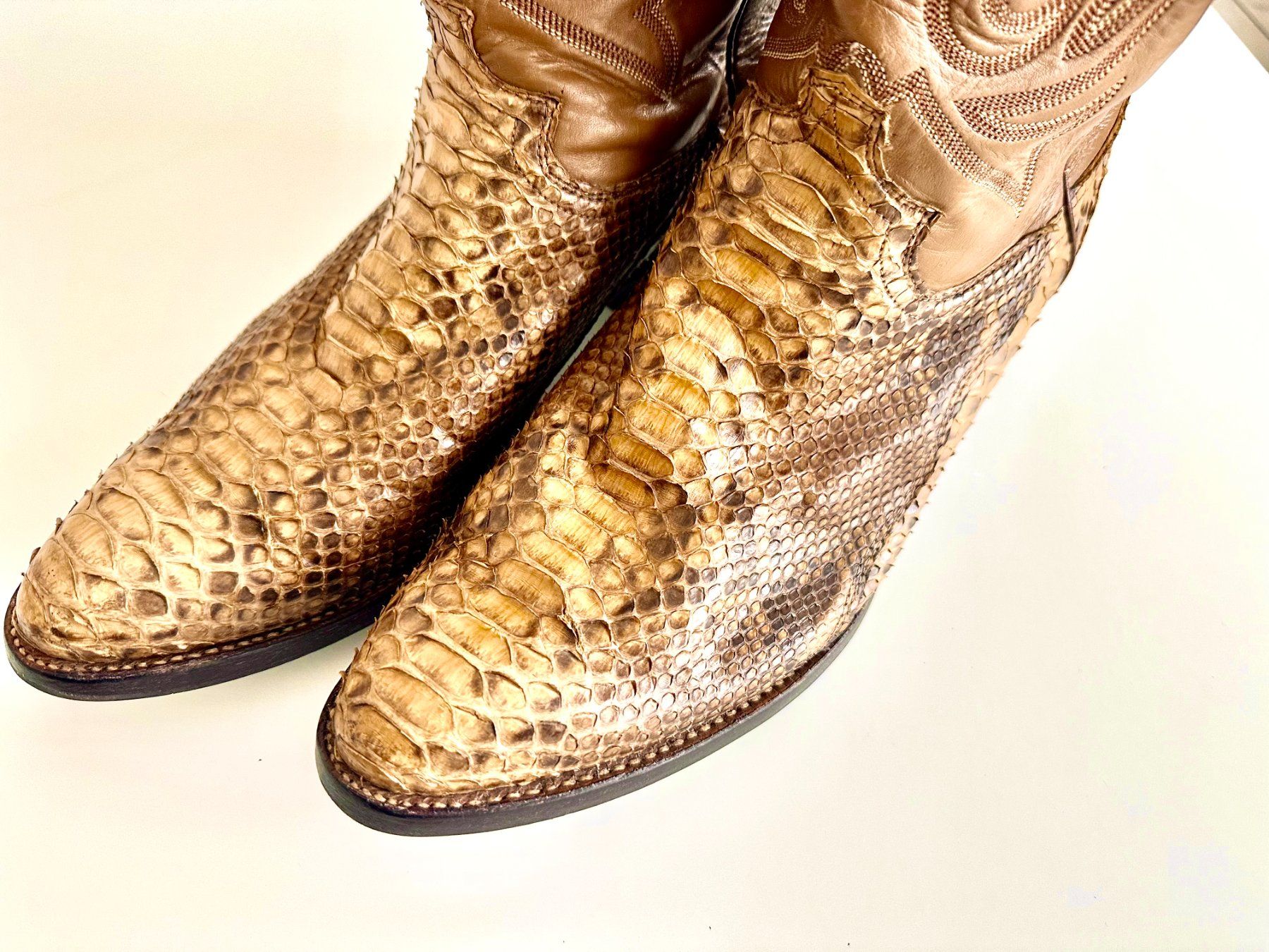 Scarpe da uomo: JUSTIN echt Python Schlangenleder Cowboystiefel Grösse 11 – Usato da Lugnorre venduto da remu62 1